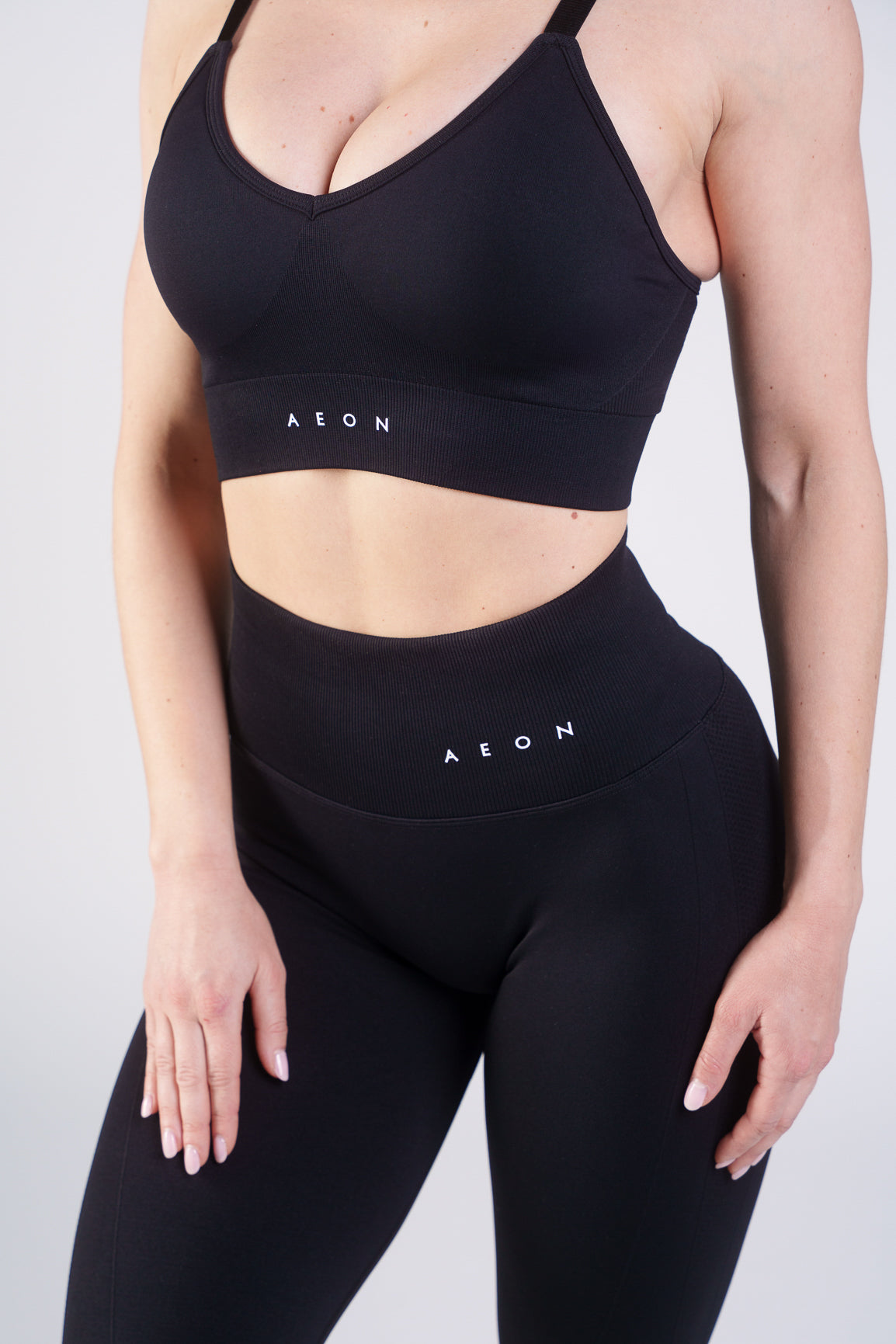 MOTION SEAMLESS BRA