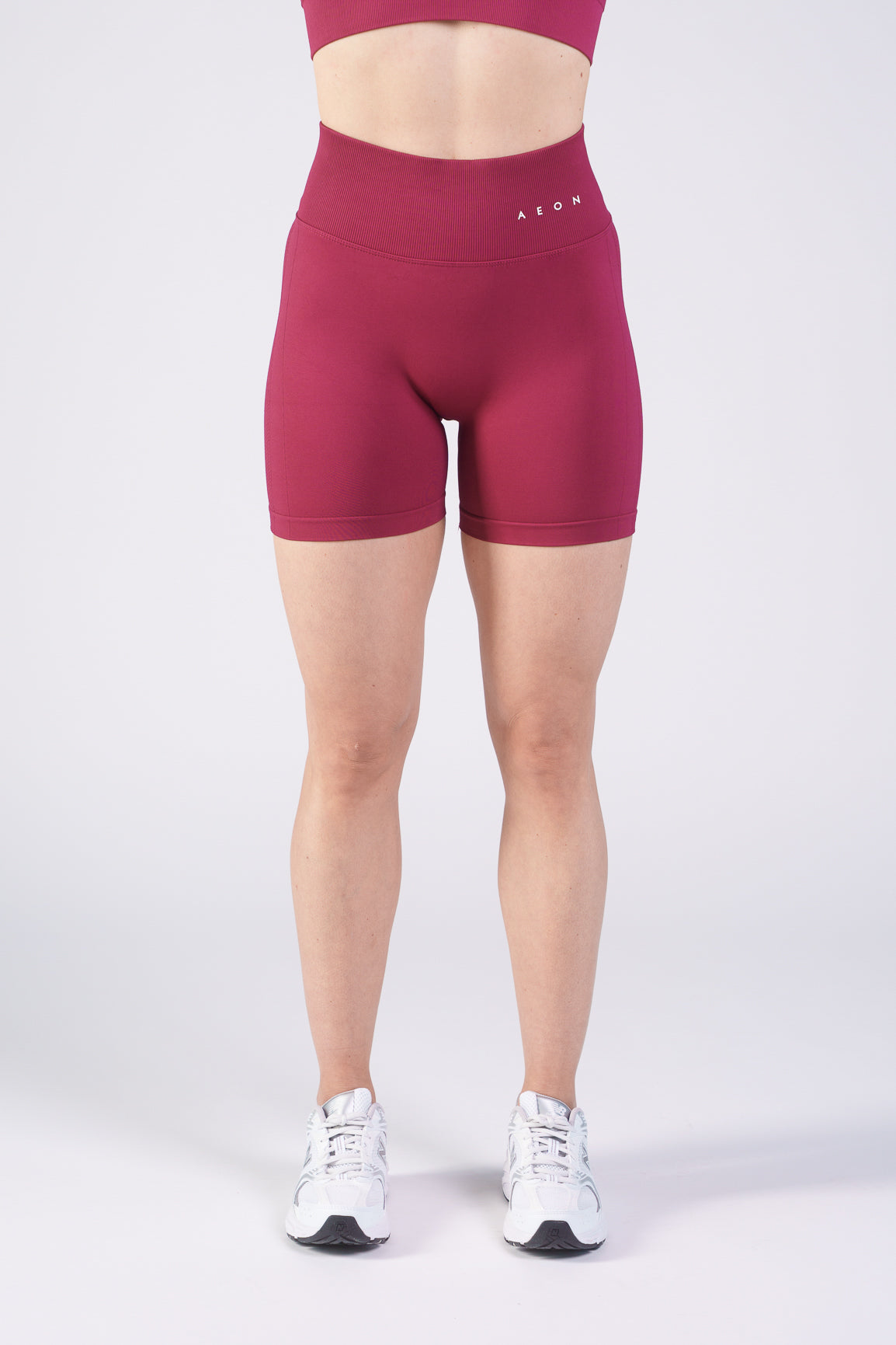 MOTION SEAMLESS SHORTS