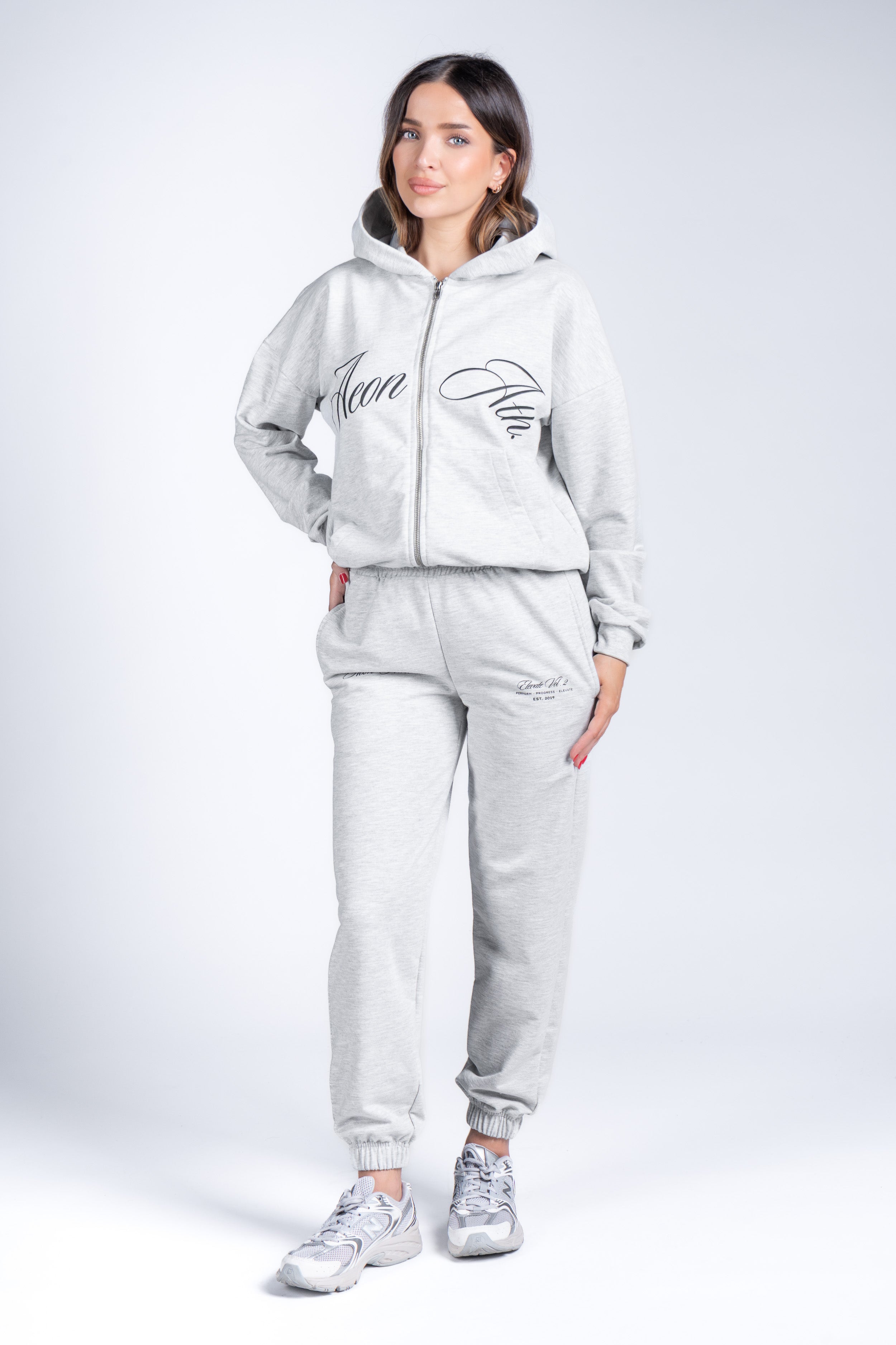 ELEVATE JOGGERS