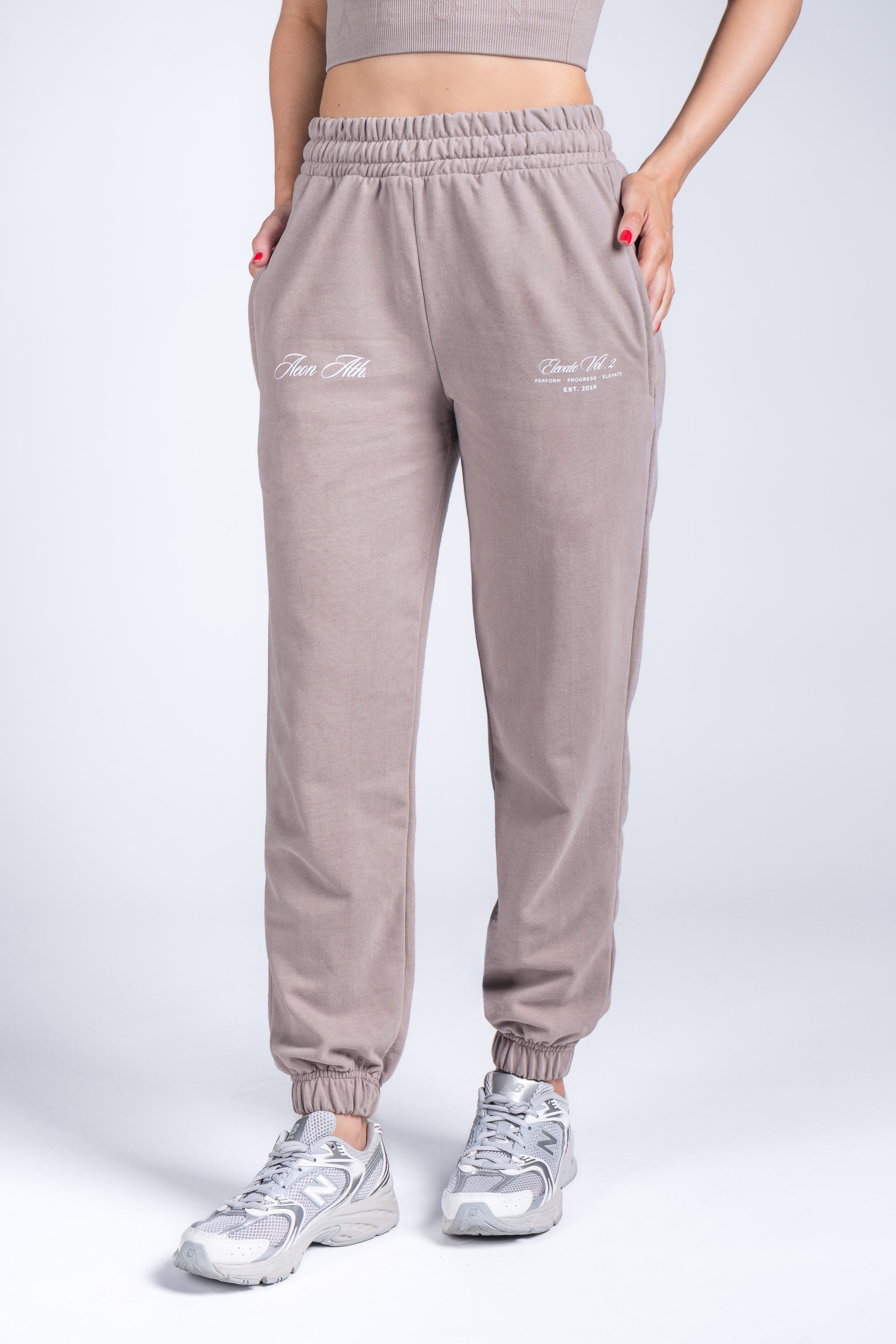 ELEVATE JOGGERS