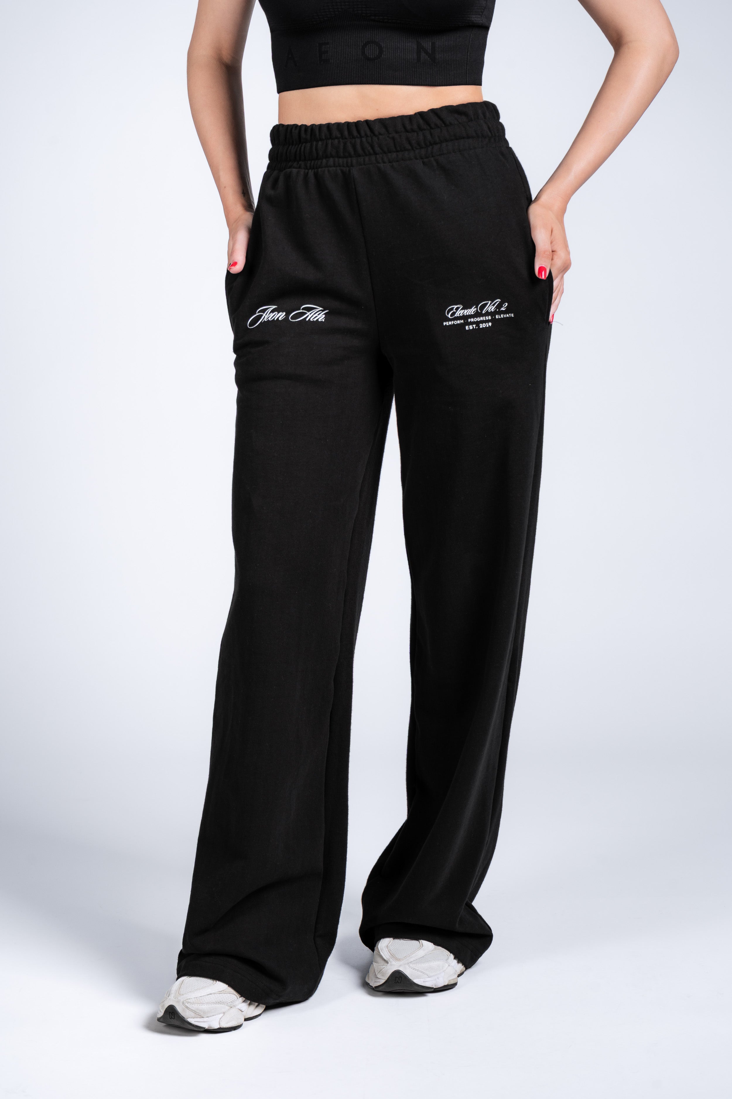 ELEVATE WIDE LEG JOGGERS