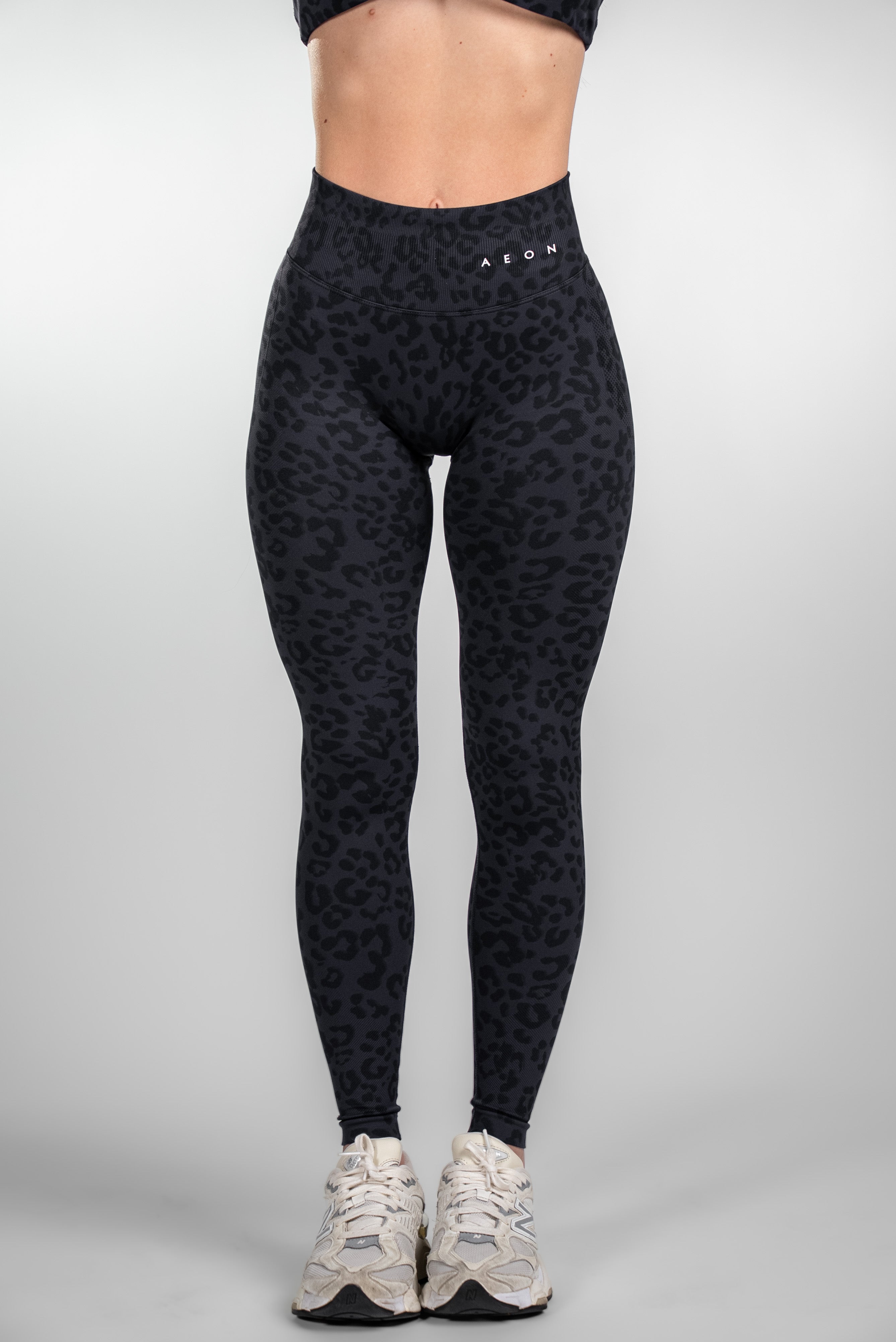 MOTION SEAMLESS LEO LEGGINGS V2