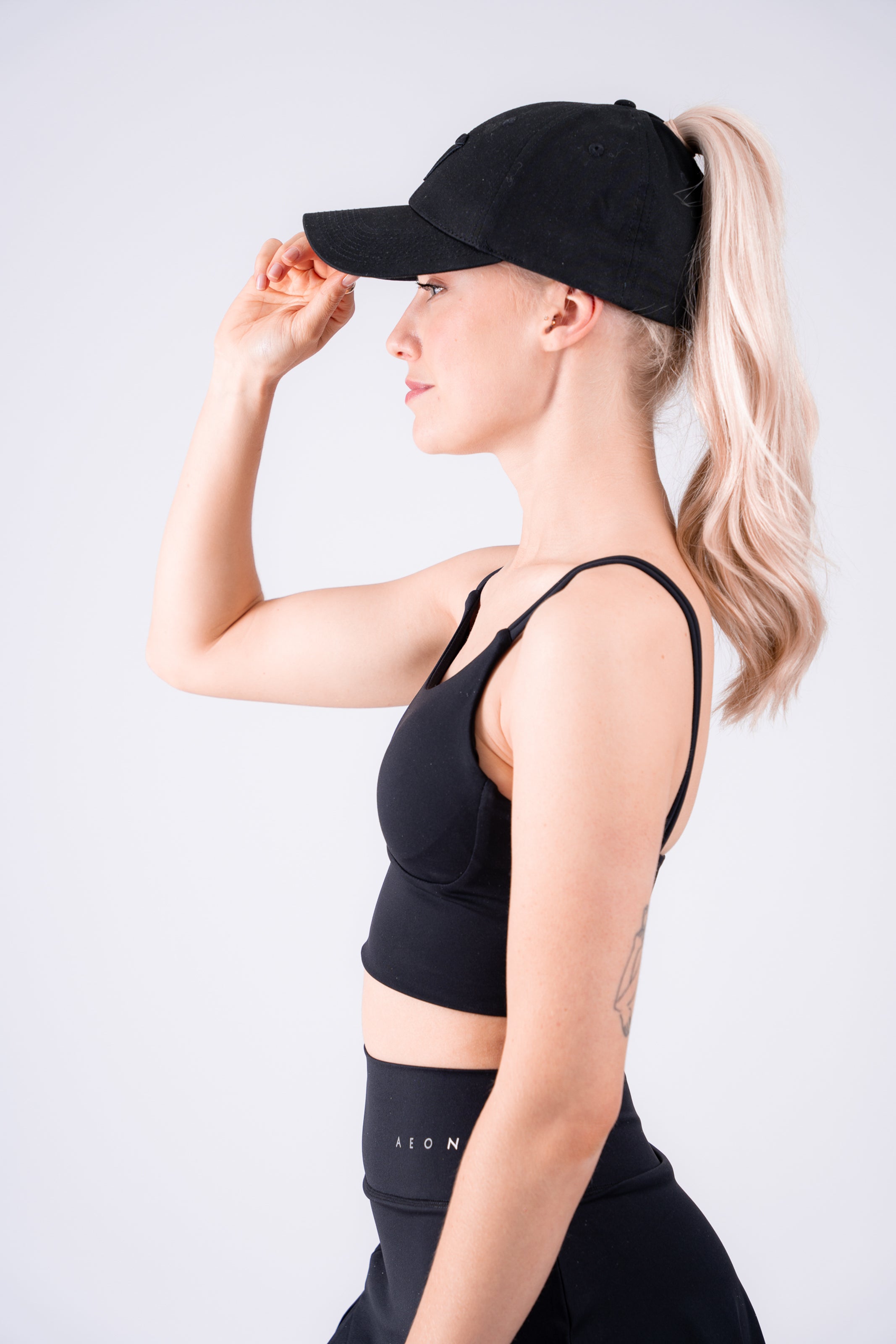 PONYTAIL CAP