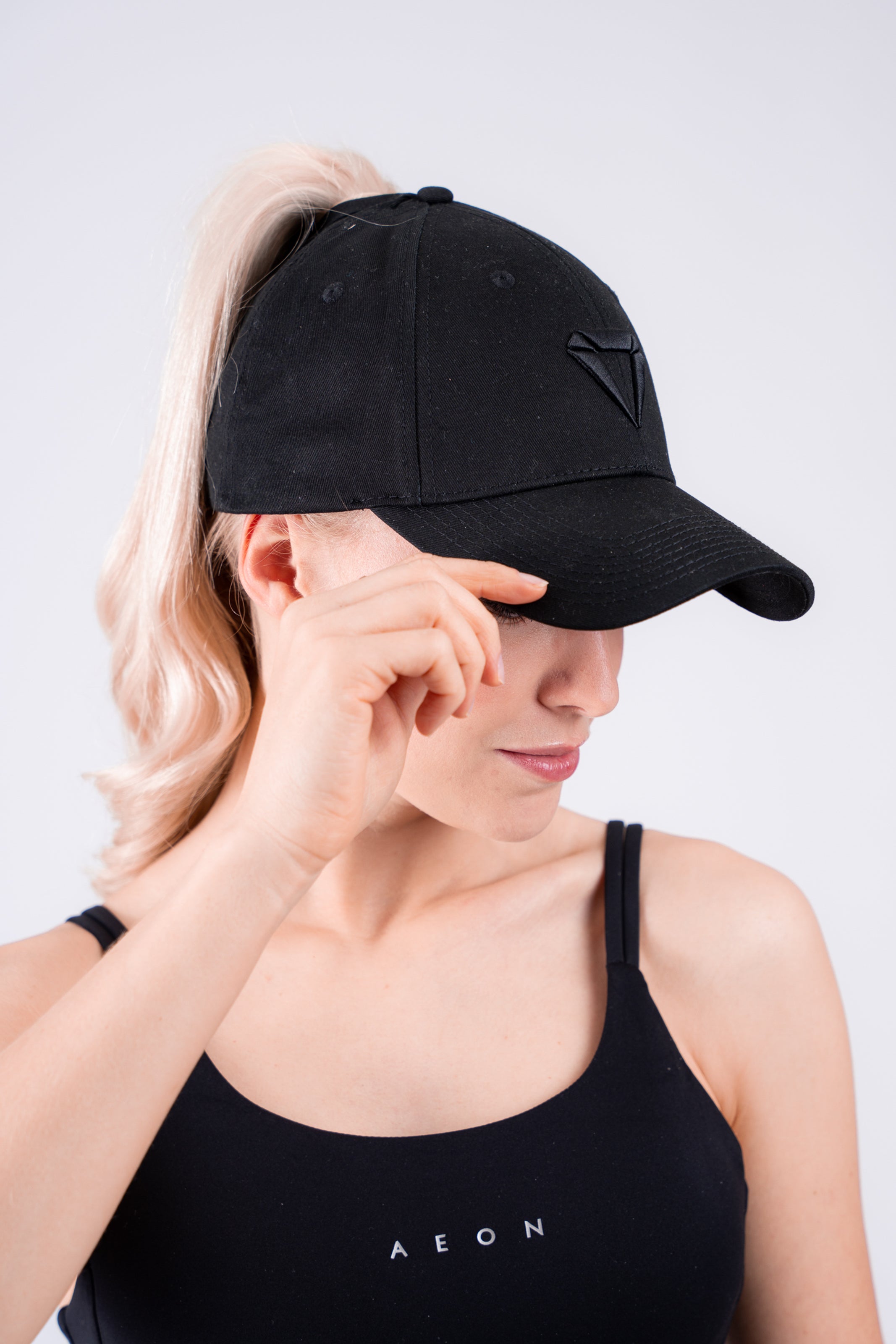 PONYTAIL CAP