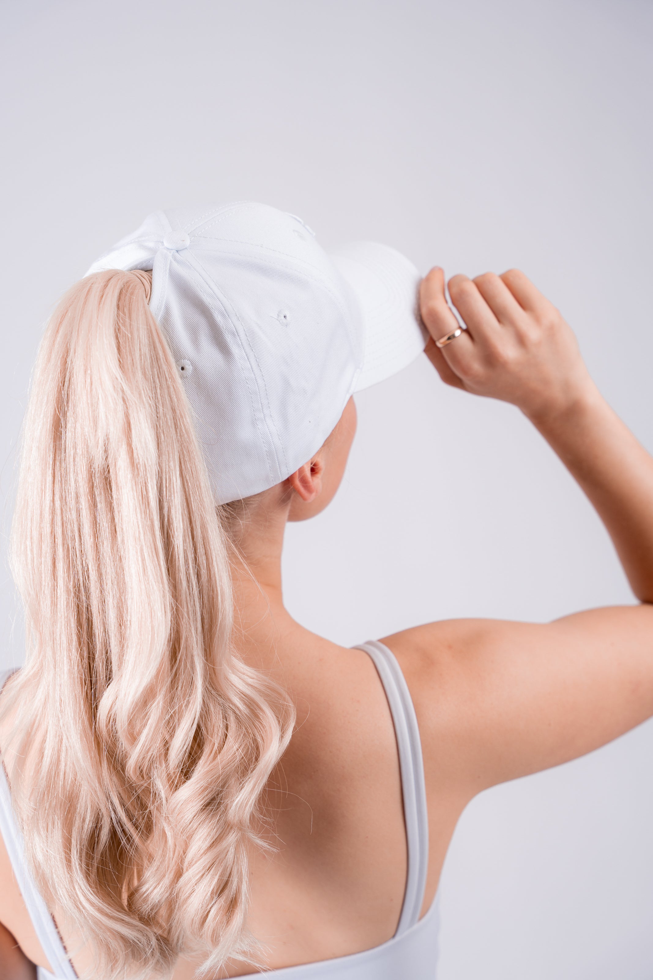 PONYTAIL CAP