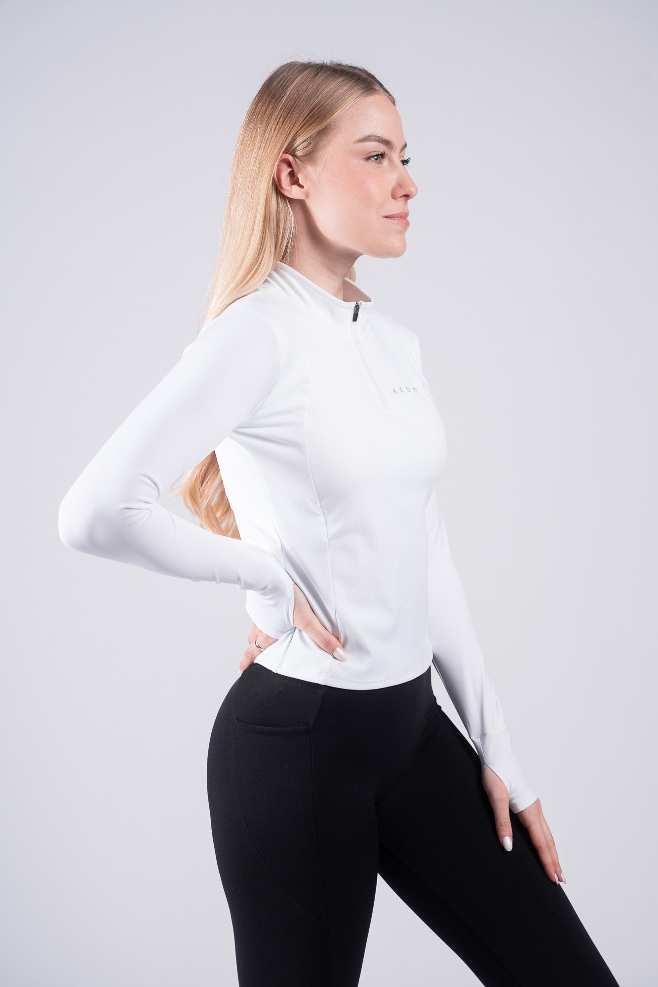 SECOND SKIN HALF ZIP TEE