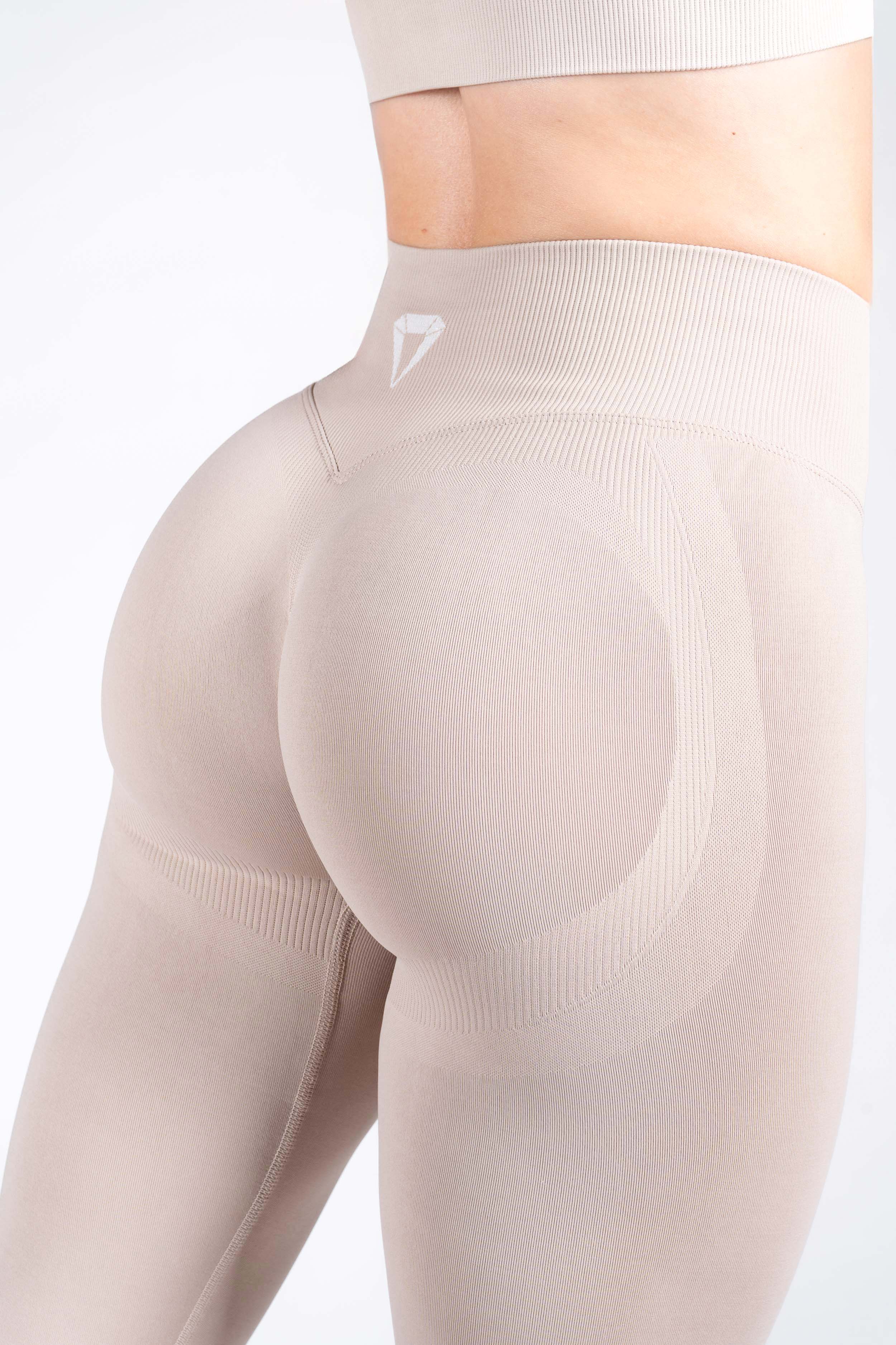 SIGNATURE SEAMLESS LEGGINGS