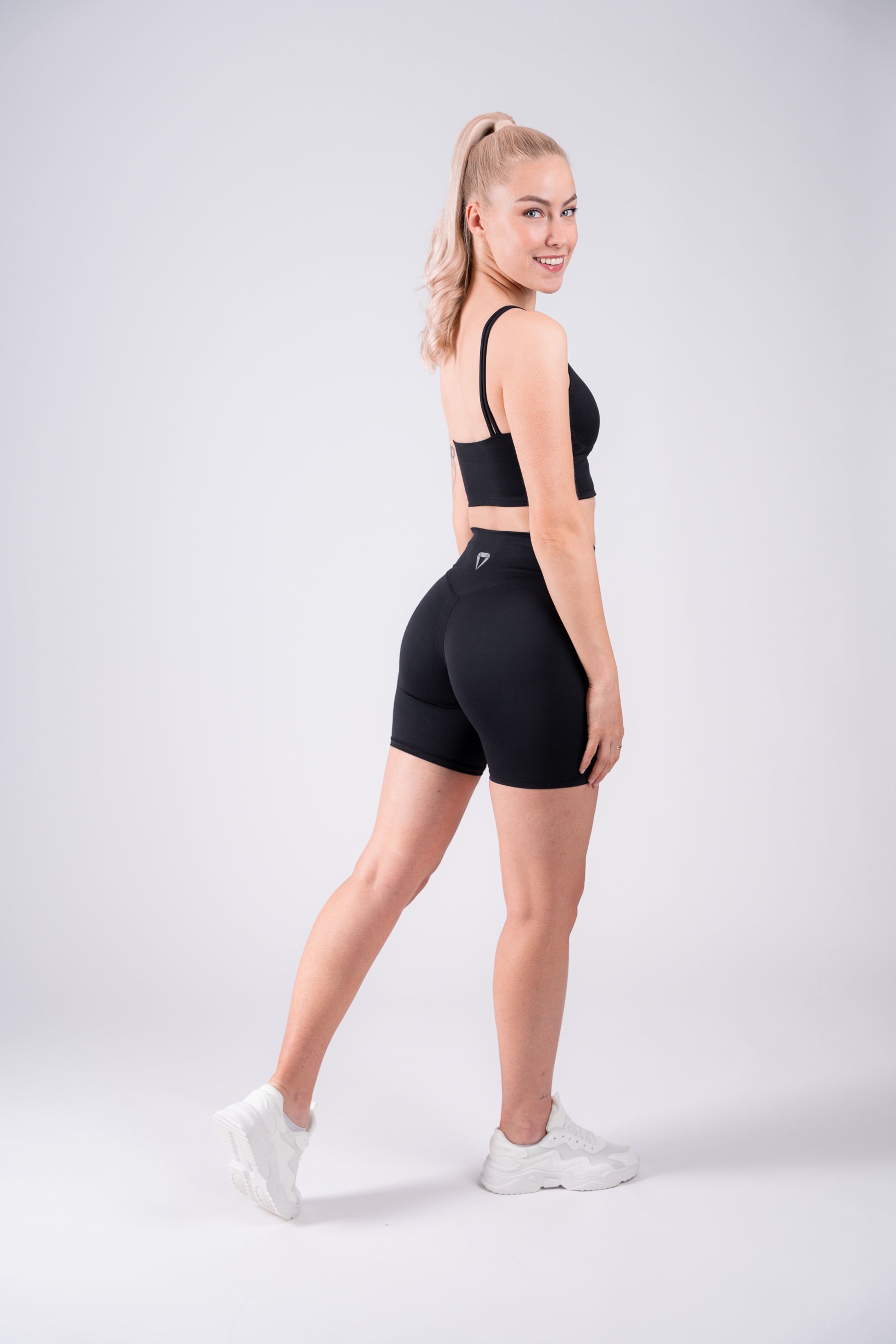 SECOND SKIN SHORTS
