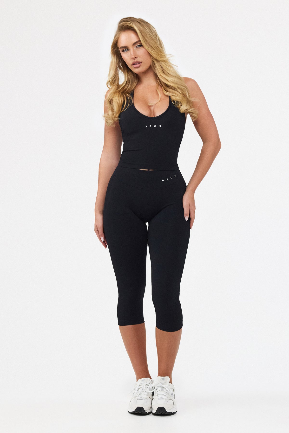 MOTION HALTER NECK TOP V2