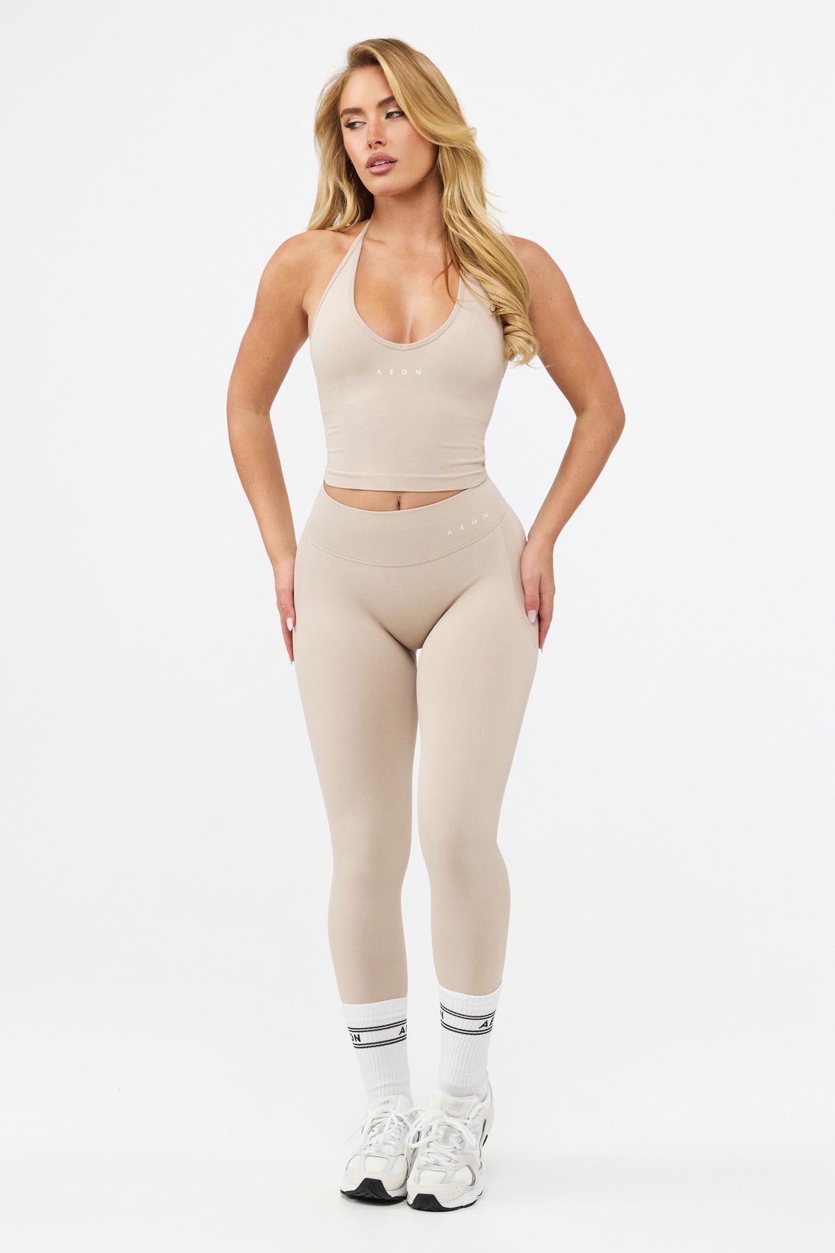 MOTION HALTER NECK TOP V2