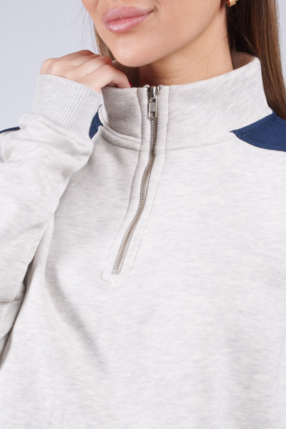 EMPOWER SWEATER - Aeon Athletics