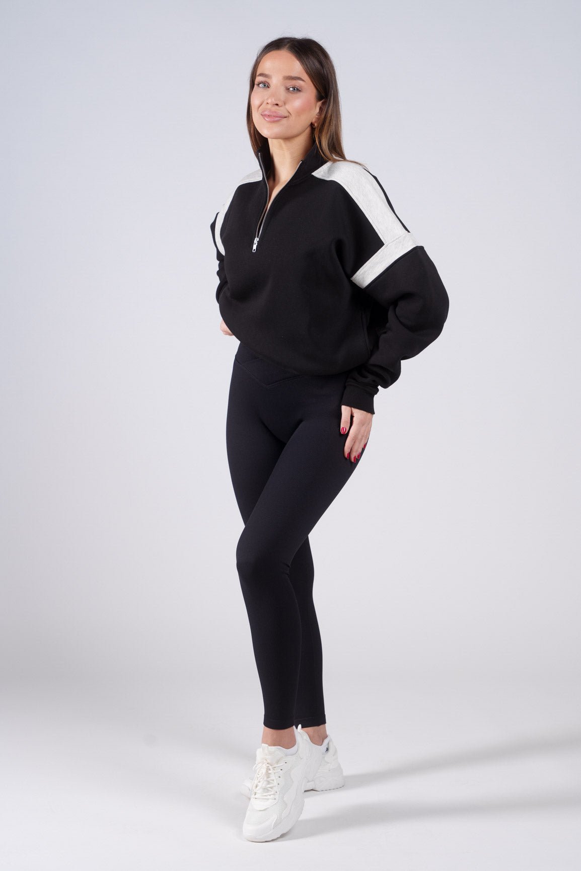 EMPOWER SWEATER - Aeon Athletics