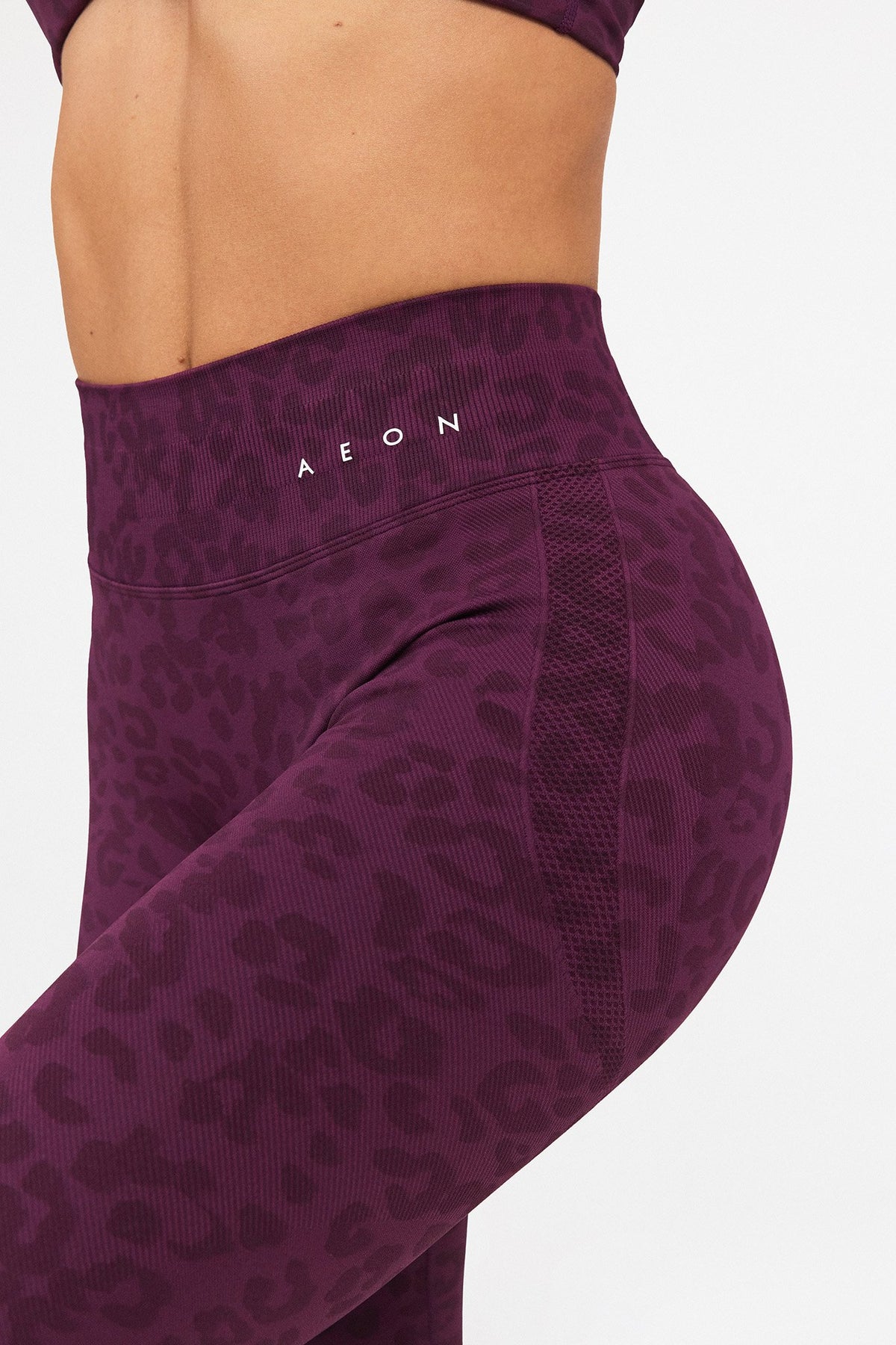 MOTION LEO MID WAIST SCRUNCH FLARED LEGGINGS V2