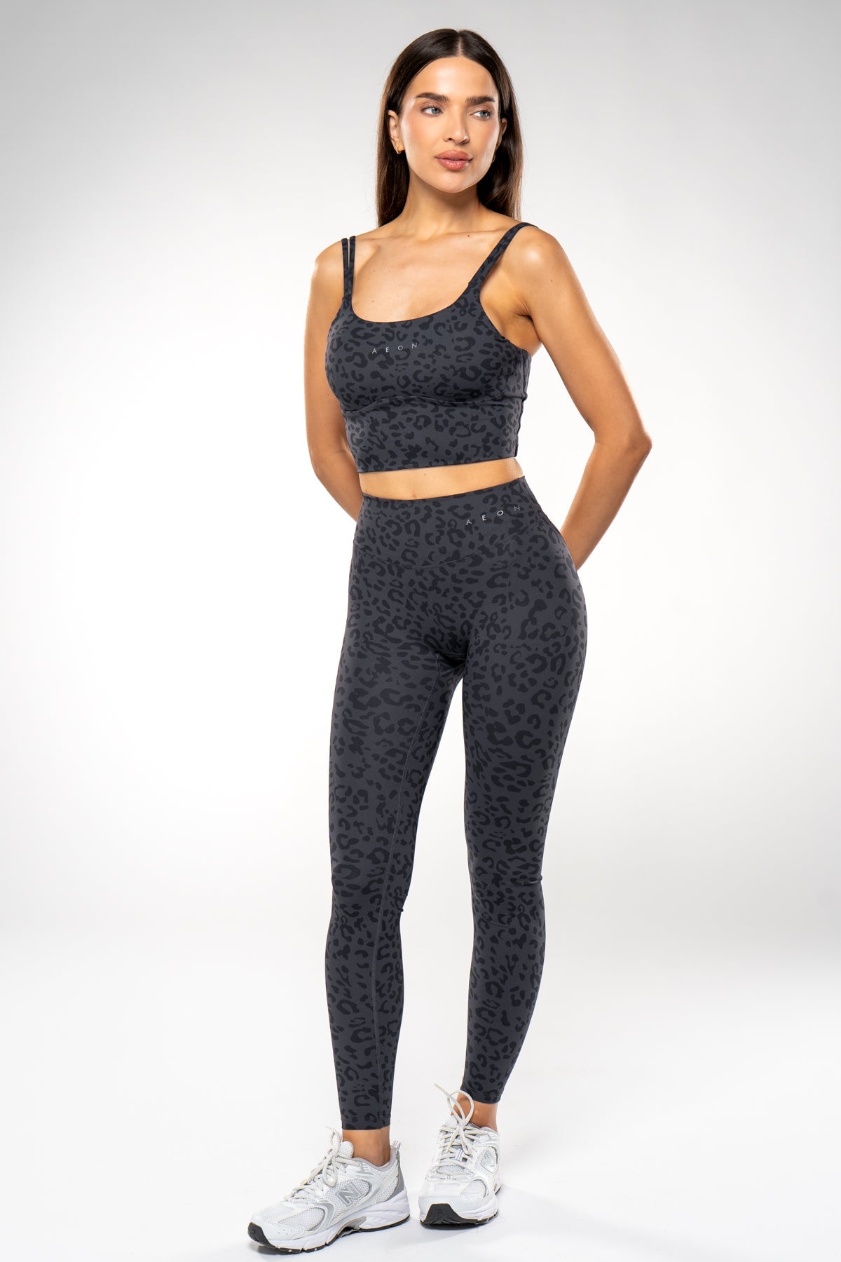 SECOND SKIN LEO CROP TOP - Aeon Athletics