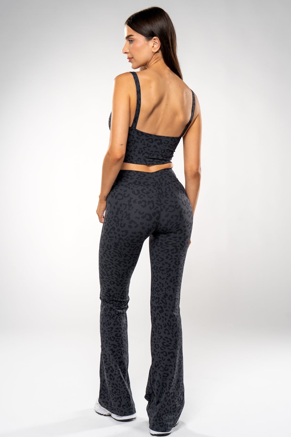 SECOND SKIN SCULPT FLARED LEO LEGGINGS - Aeon Athletics