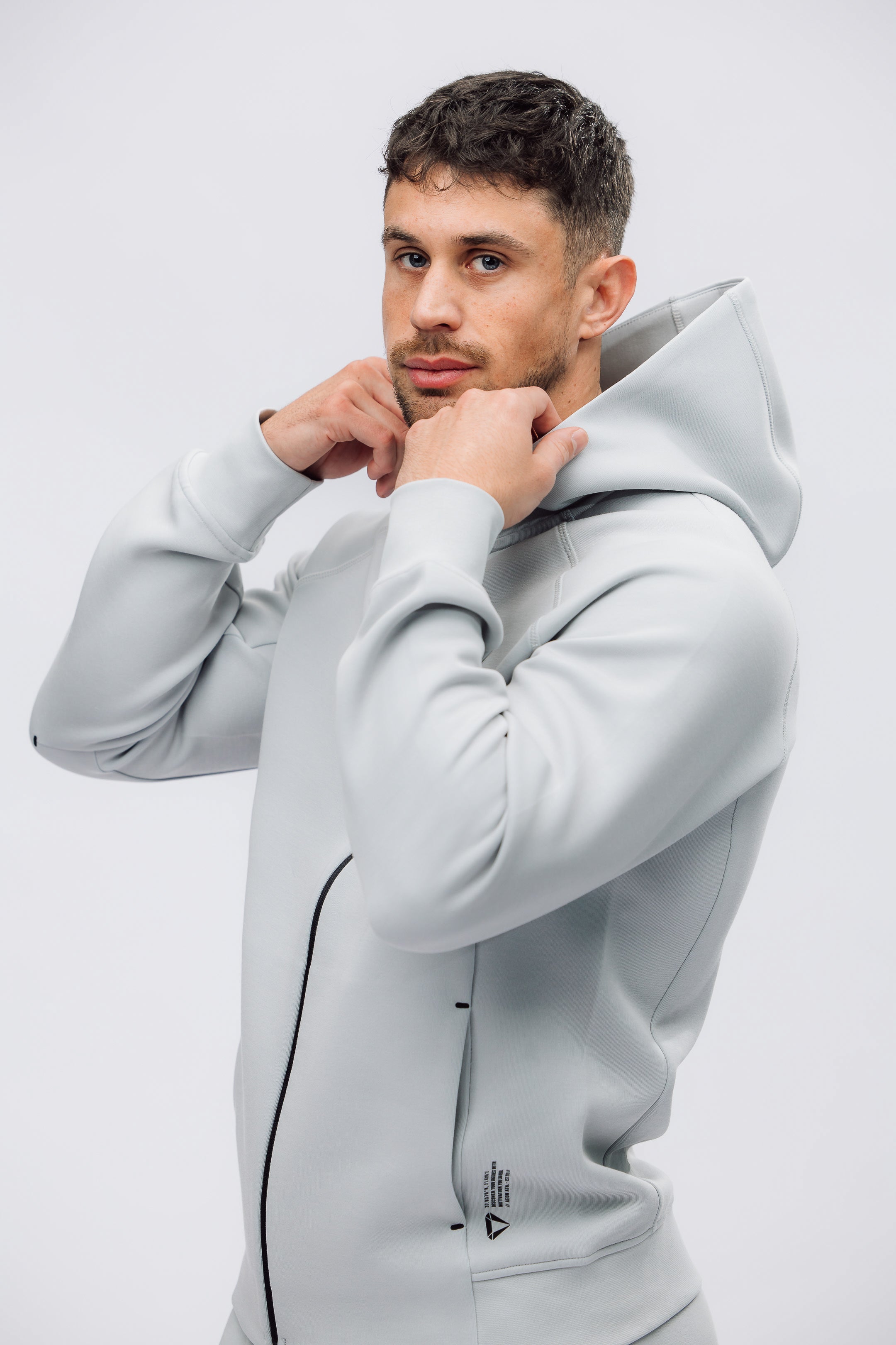 TECHFIT MENS ZIP HOODIE