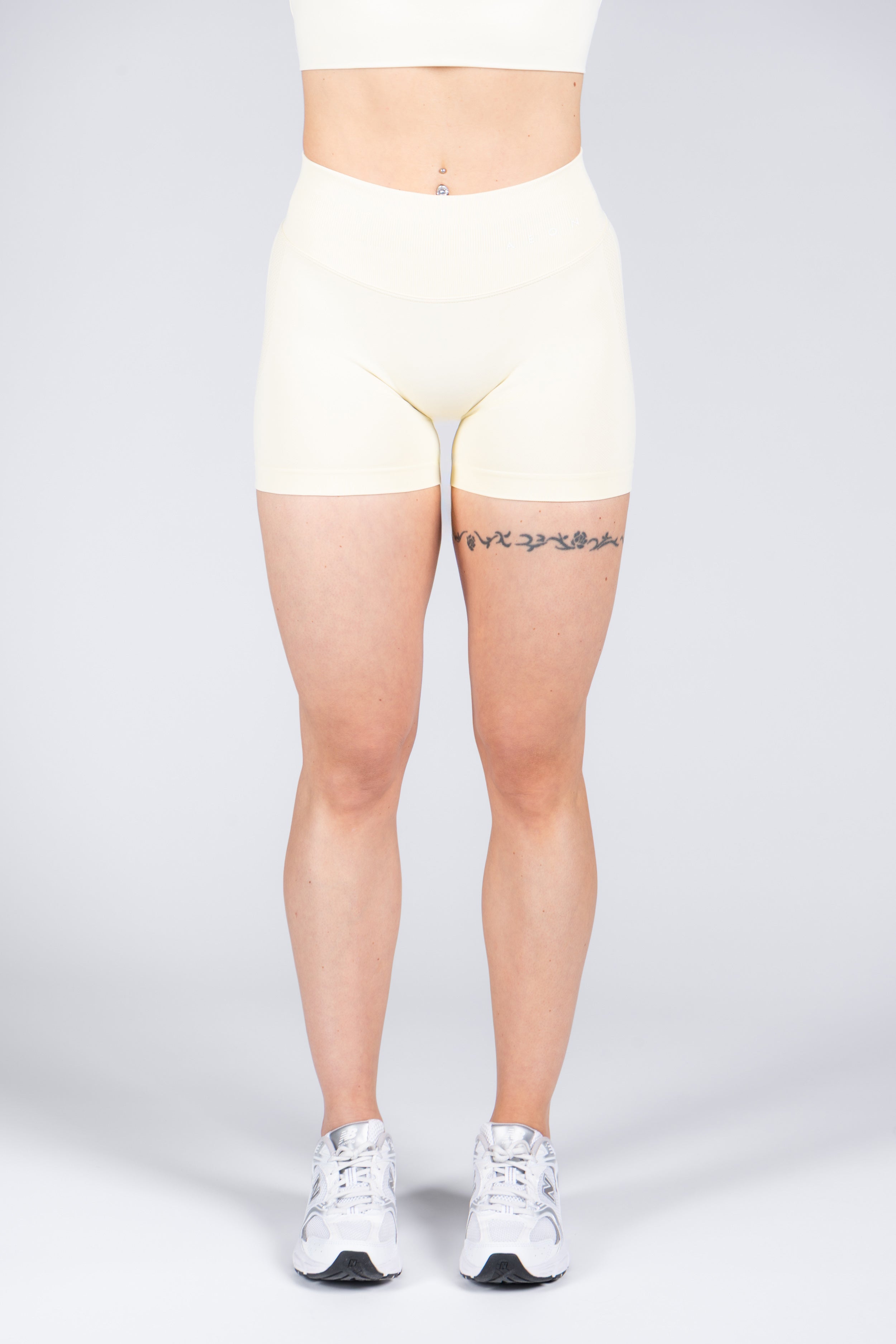 MOTION SEAMLESS SHORTS V2