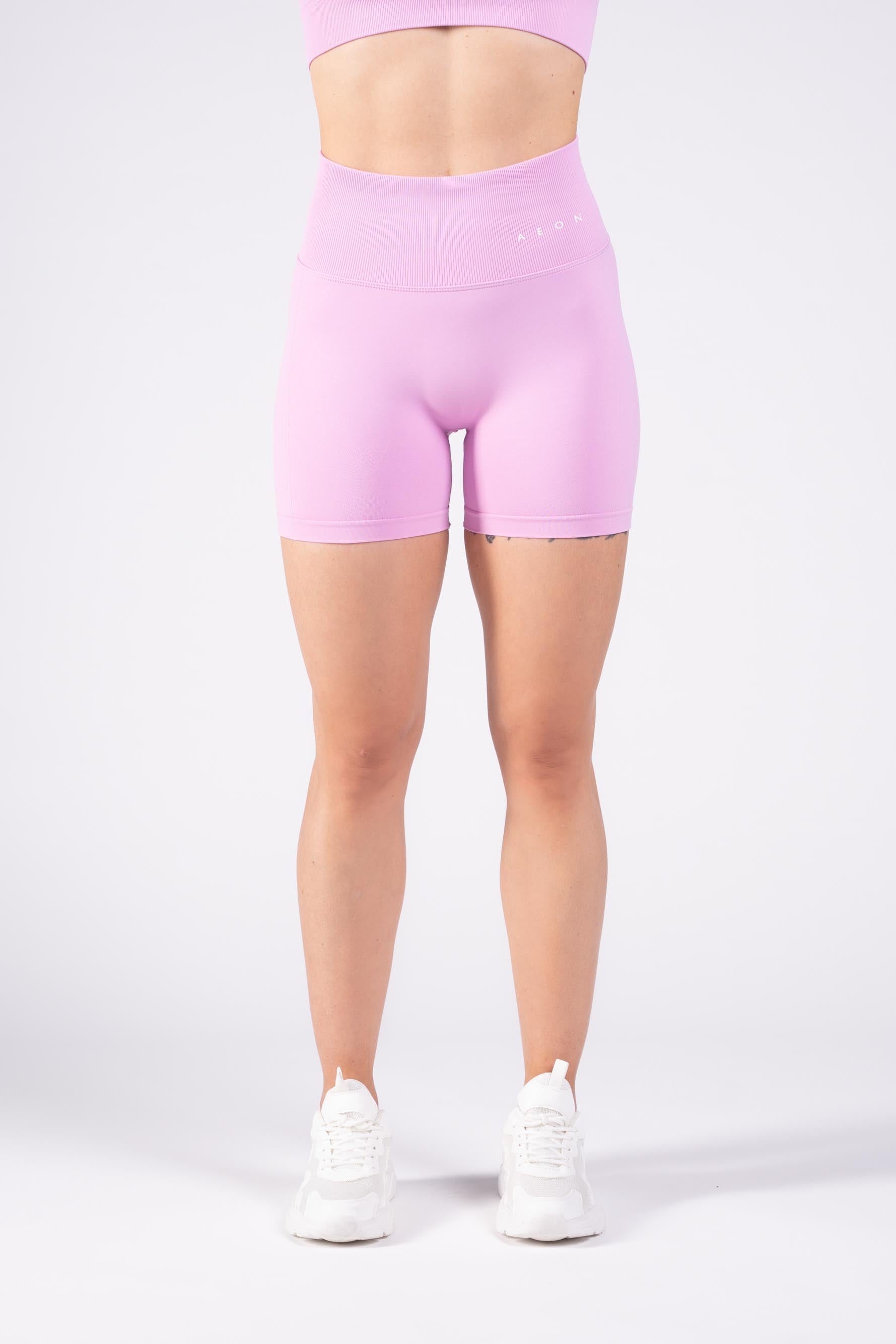 MOTION SEAMLESS SHORTS