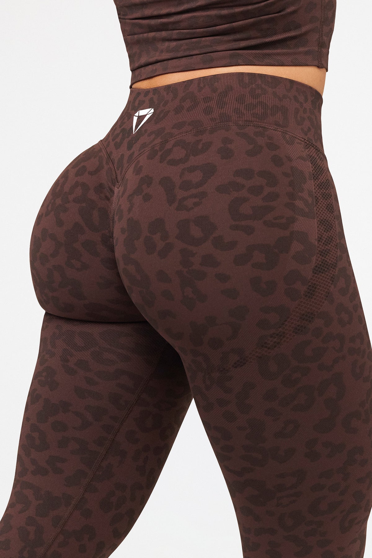 MOTION LEO MID WAIST SCRUNCH LEGGINGS V2
