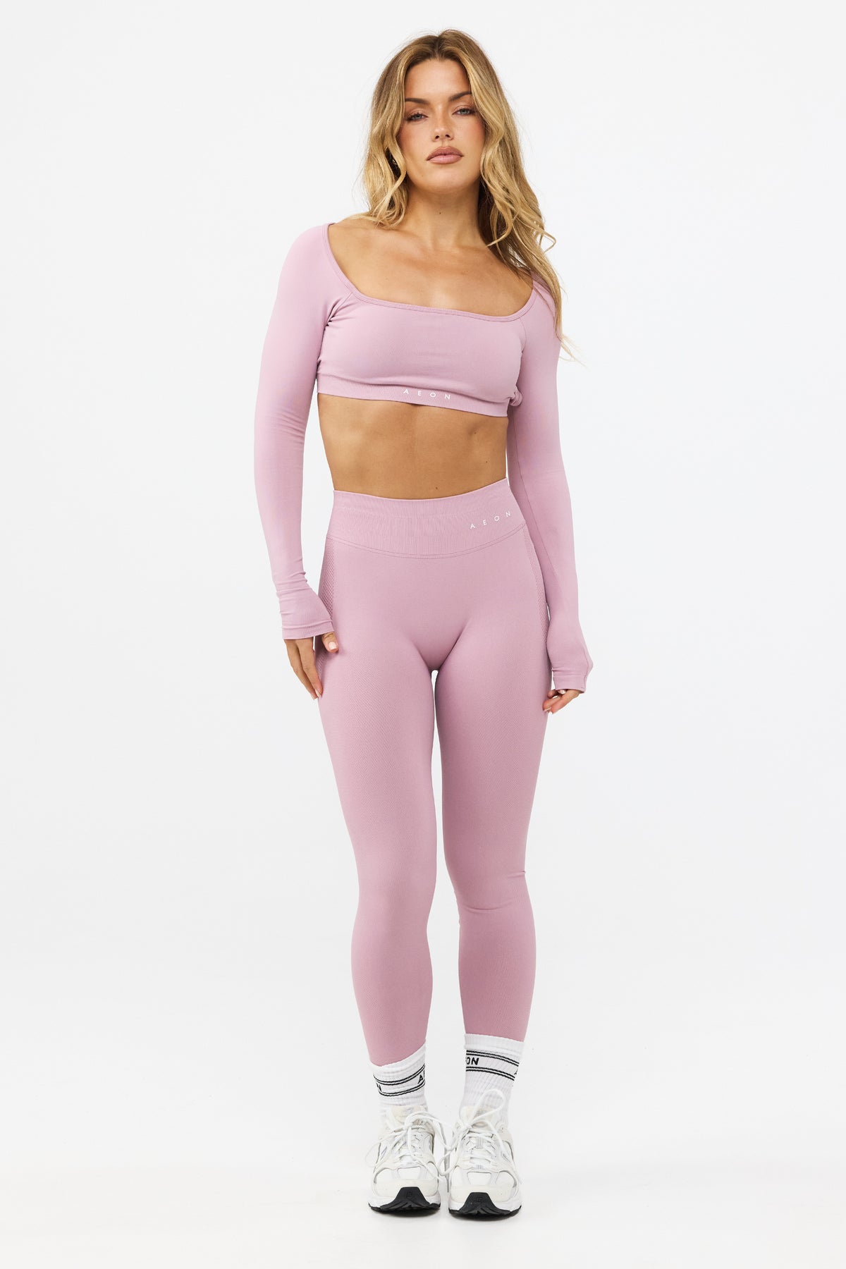 MOTION LONG SLEEVE CROP TOP V2