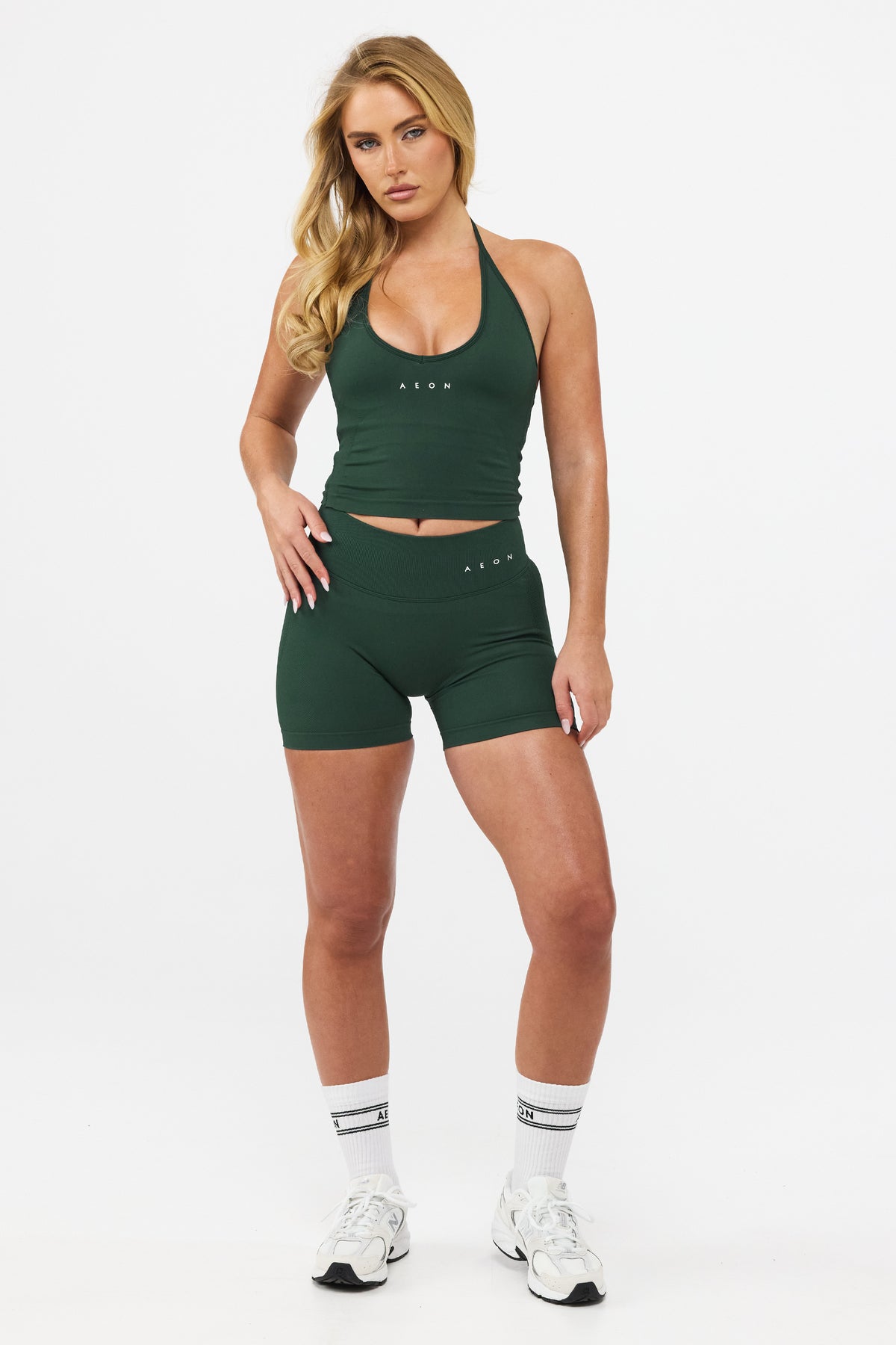 MOTION MID WAIST SCRUNCH SHORTS V2