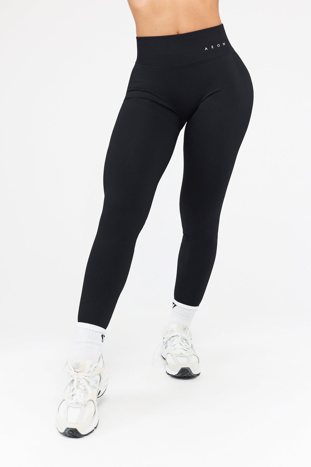 DEFINE SCRUNCH LEGGINGS - Aeon Athletics