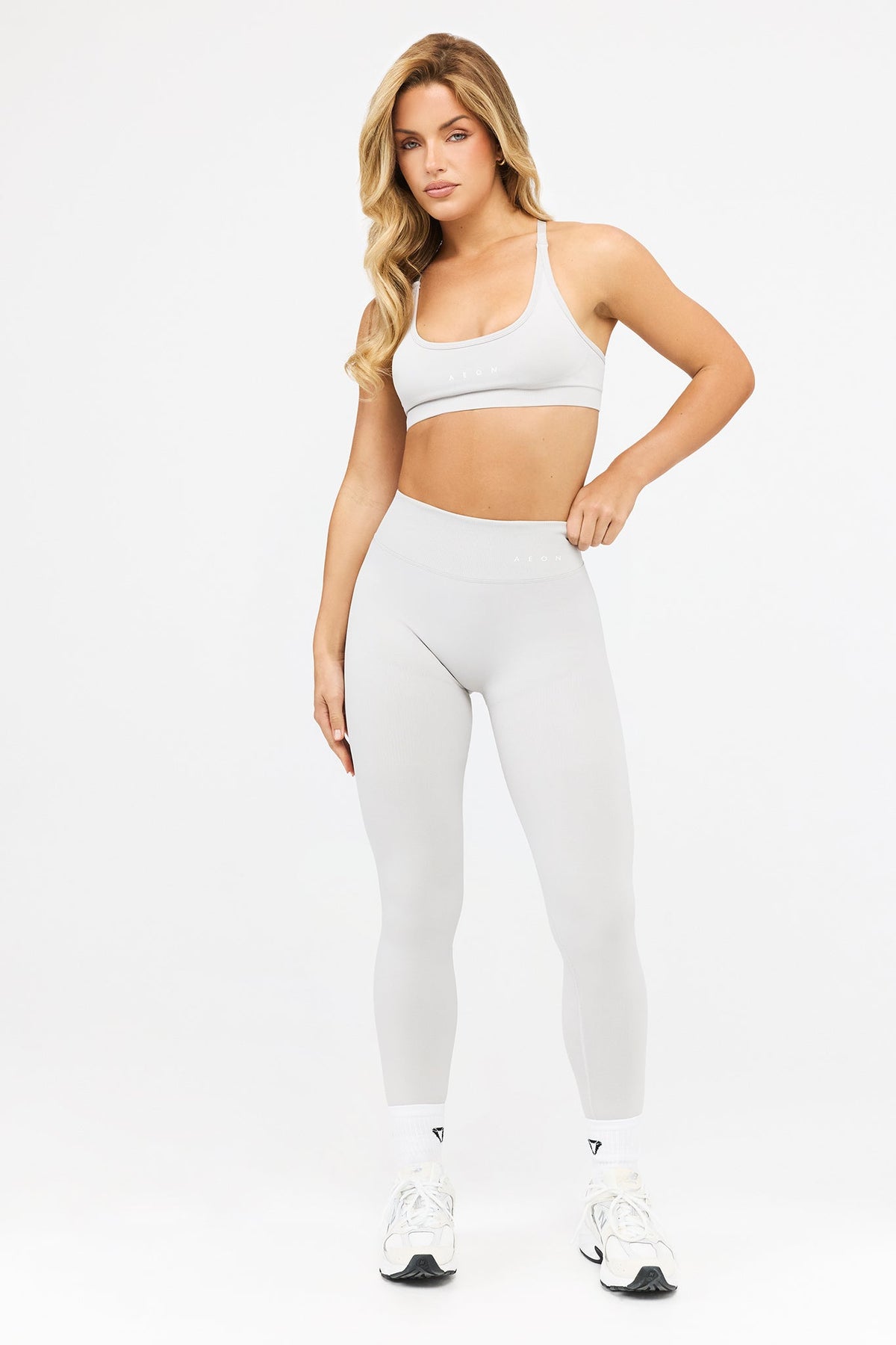 DEFINE SCRUNCH LEGGINGS - Aeon Athletics