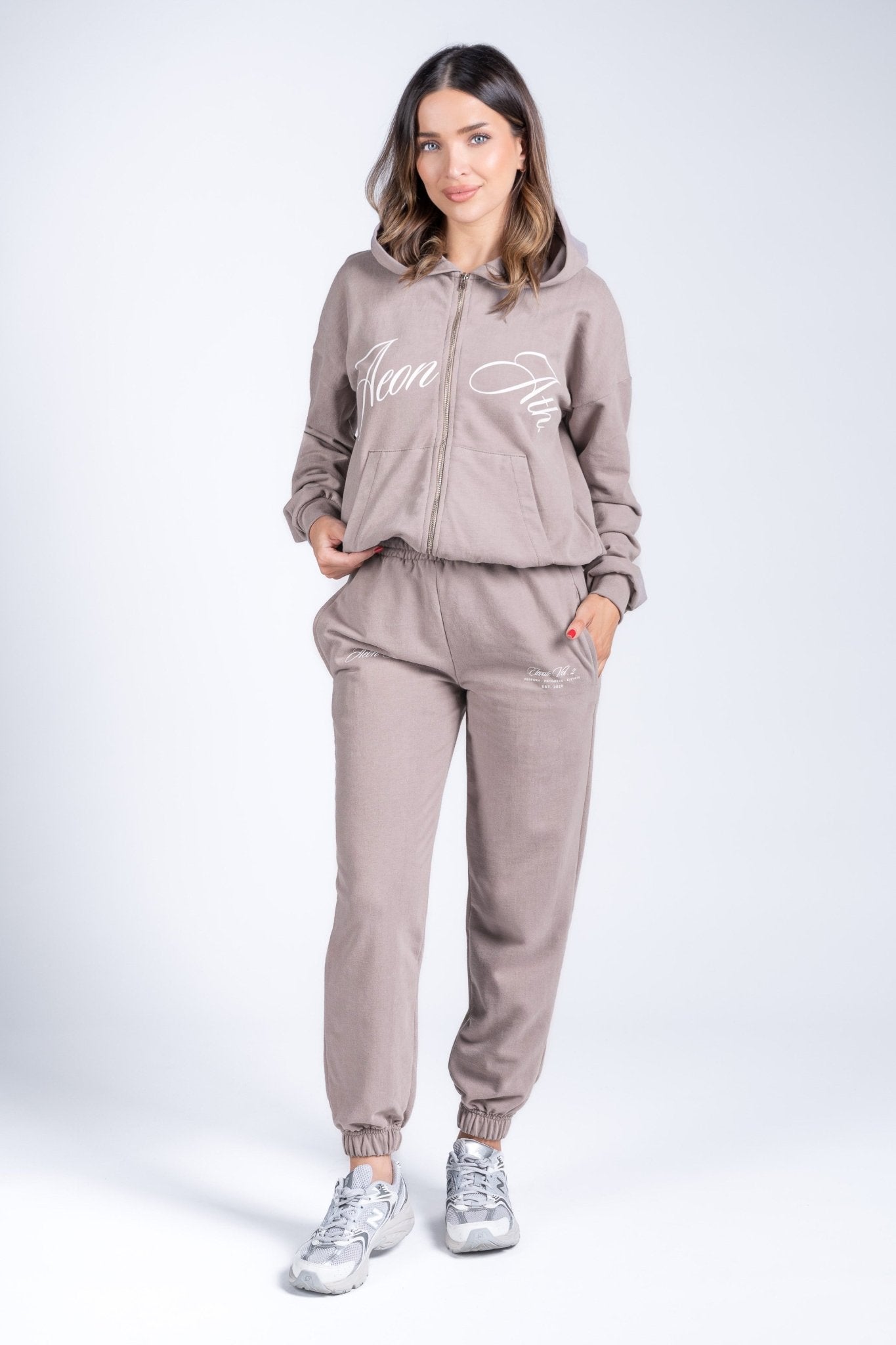 ELEVATE JOGGERS - Aeon Athletics