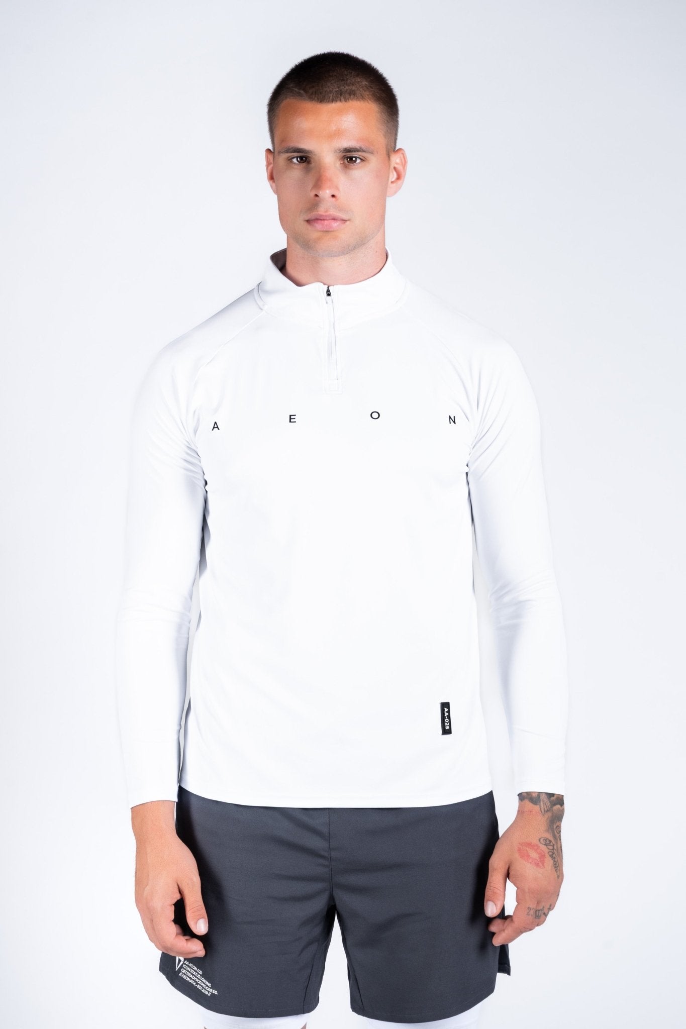 Aeon Icon Performance Half Zip Tee