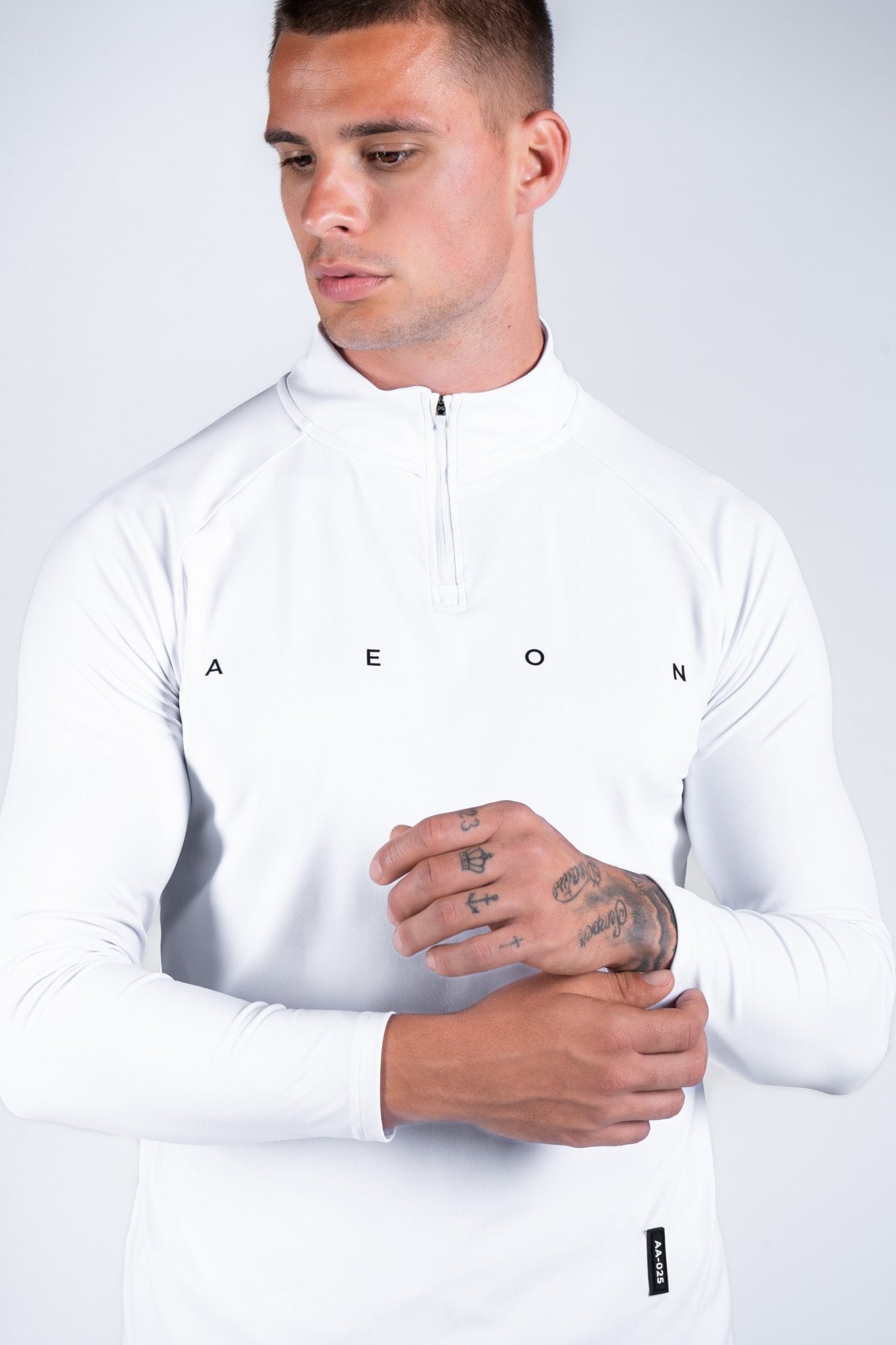 Aeon Icon Performance Half Zip Tee