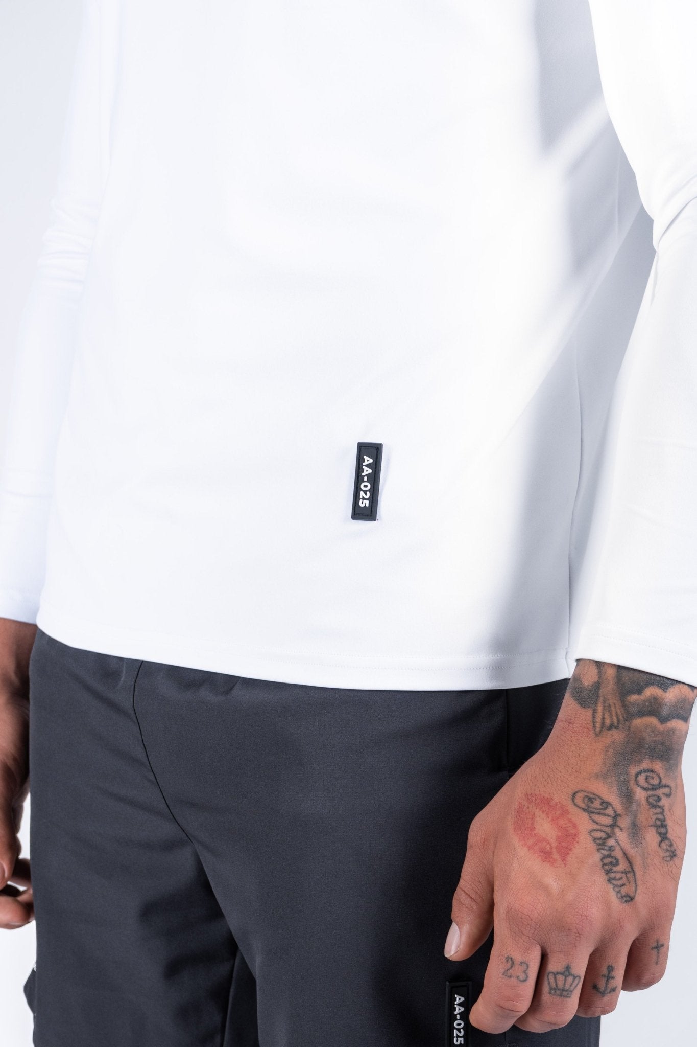 Aeon Icon Performance Half Zip Tee