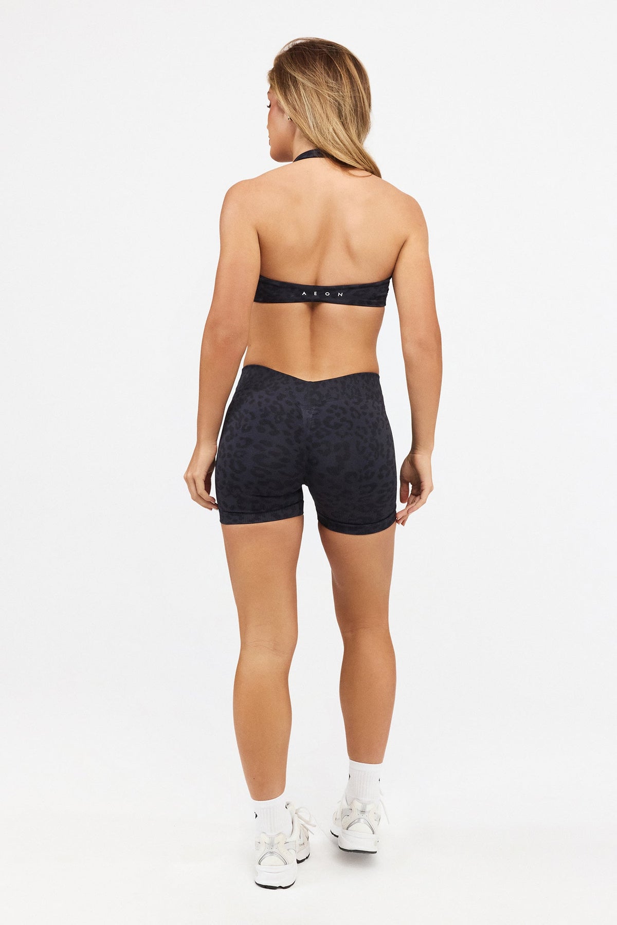 MOTION LEO HALTER NECK BRA V2 - Aeon Athletics