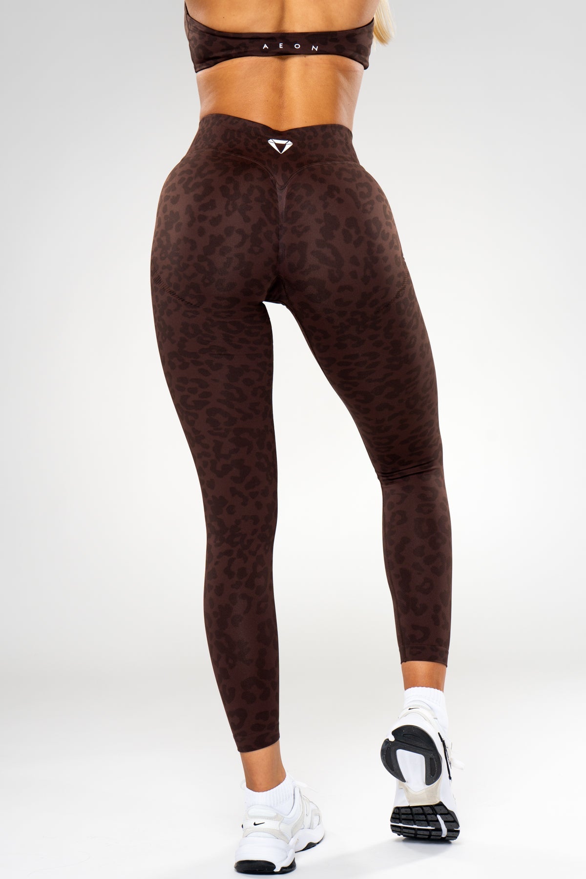 MOTION LEO MID WAIST SCRUNCH LEGGINGS V2 - Aeon Athletics