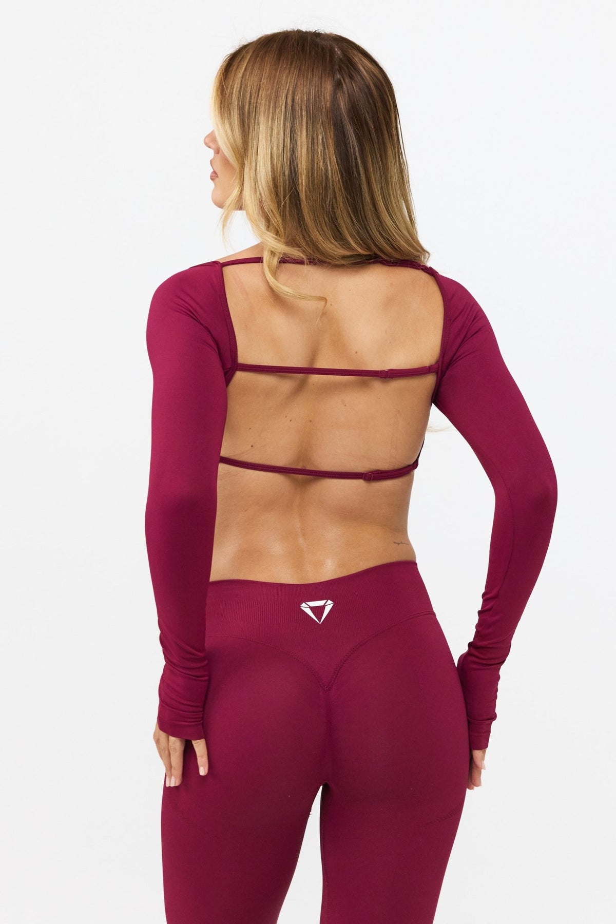MOTION LONG SLEEVE CROP TOP V2 - Aeon Athletics