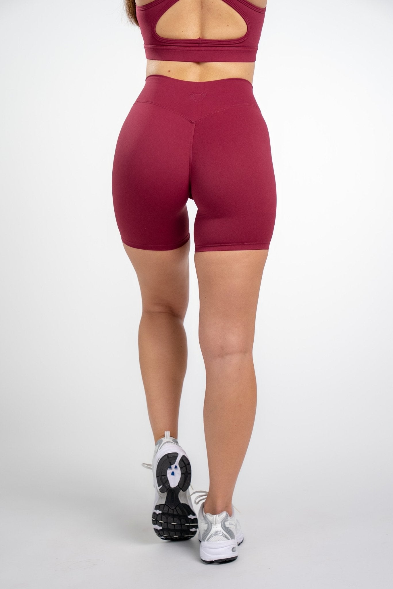SECOND SKIN SCRUNCH SHORTS - Aeon Athletics
