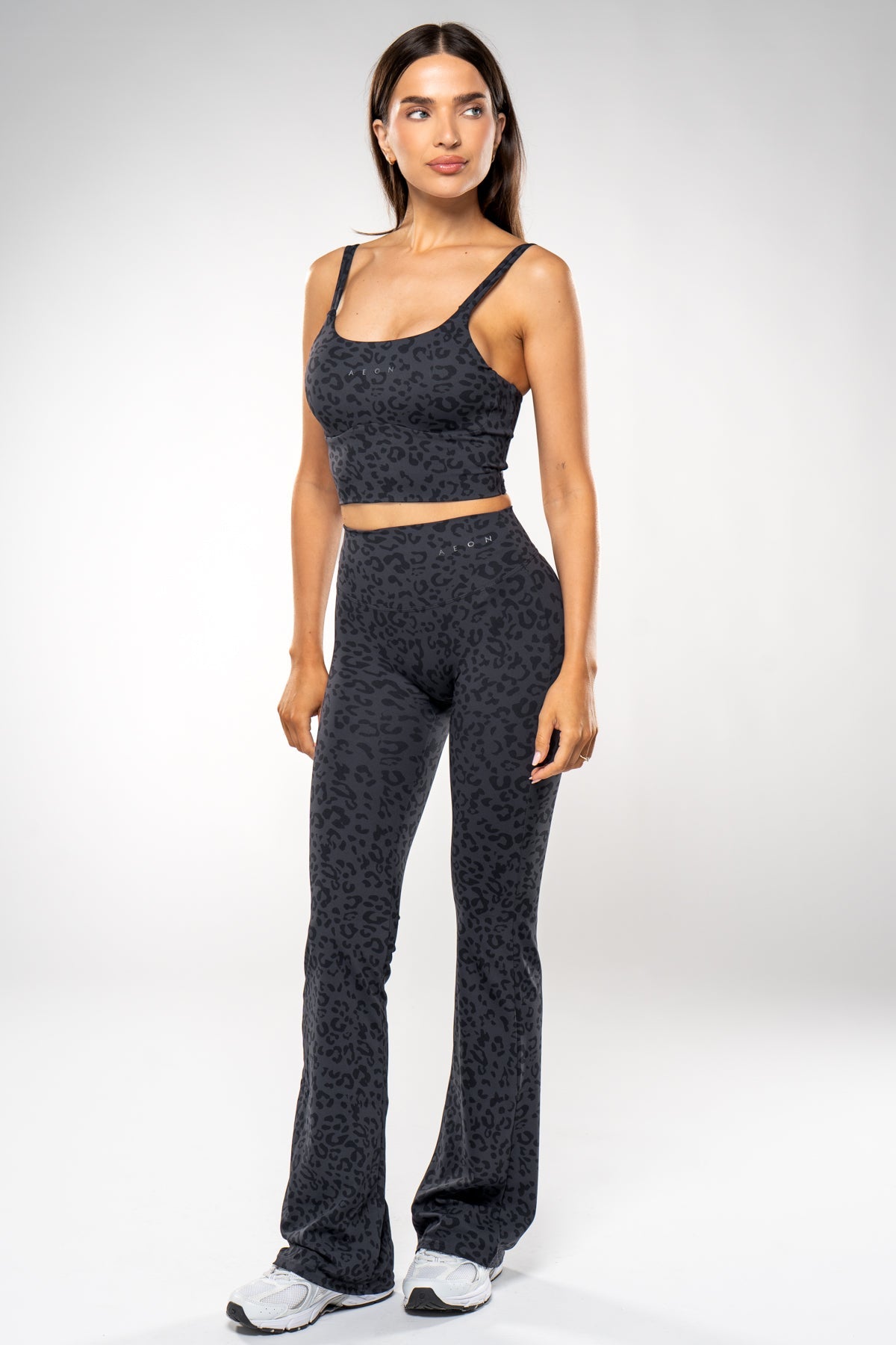 SECOND SKIN SCULPT FLARED LEO LEGGINGS - Aeon Athletics