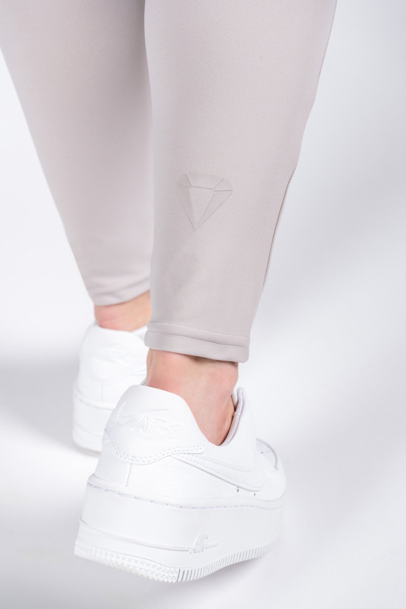 SECOND SKIN SCULPT LEGGINGS - Aeon Athletics