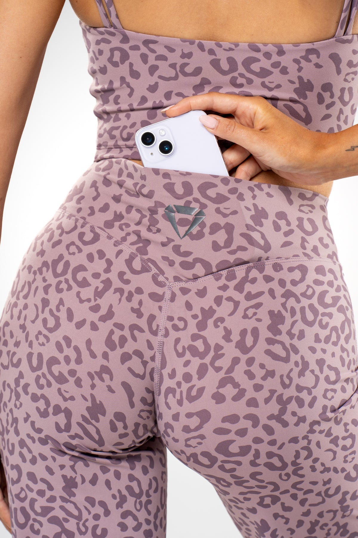 SECOND SKIN WIDE LEG LEO LEGGINGS - Aeon Athletics