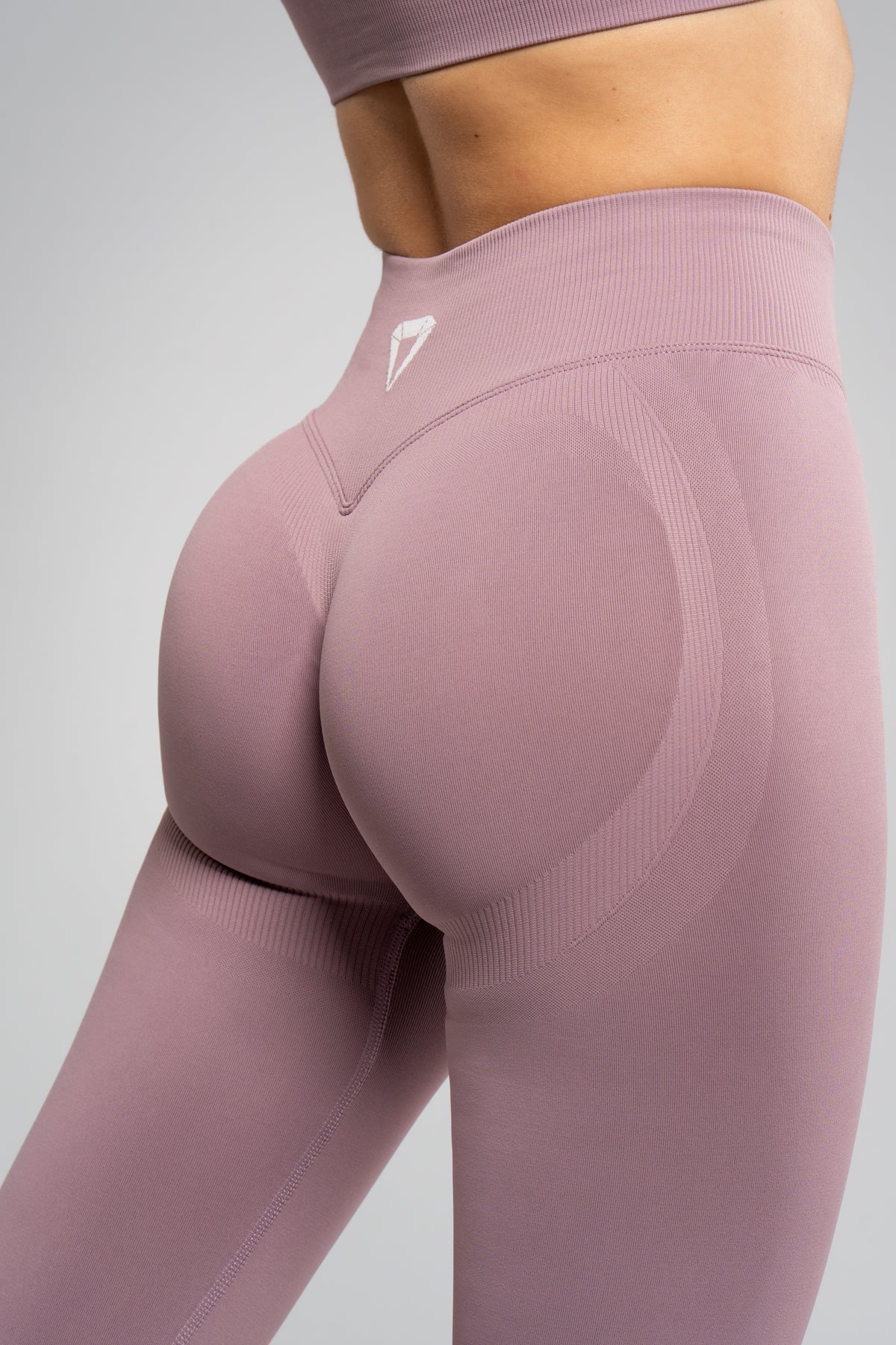 SIGNATURE HIGH WAIST HIDDEN SCRUNCH LEGGINGS - Aeon Athletics
